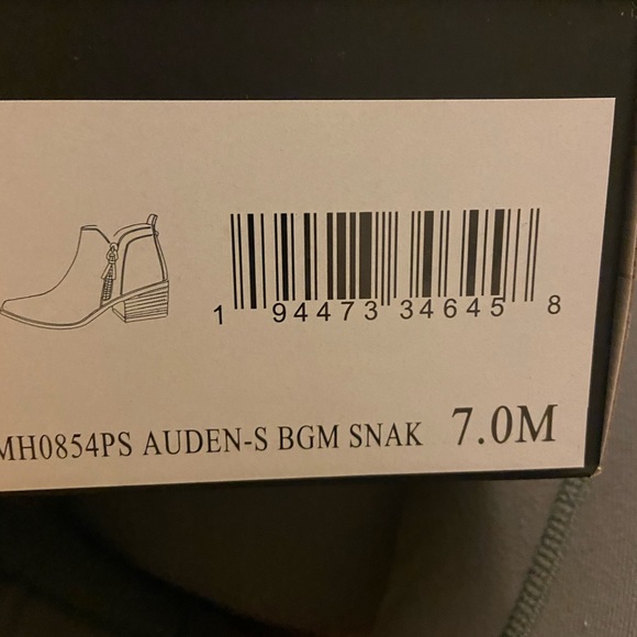 BOGO Snakeskin boots MIA Auden SOLD OUT NWT - Picture 6 of 8